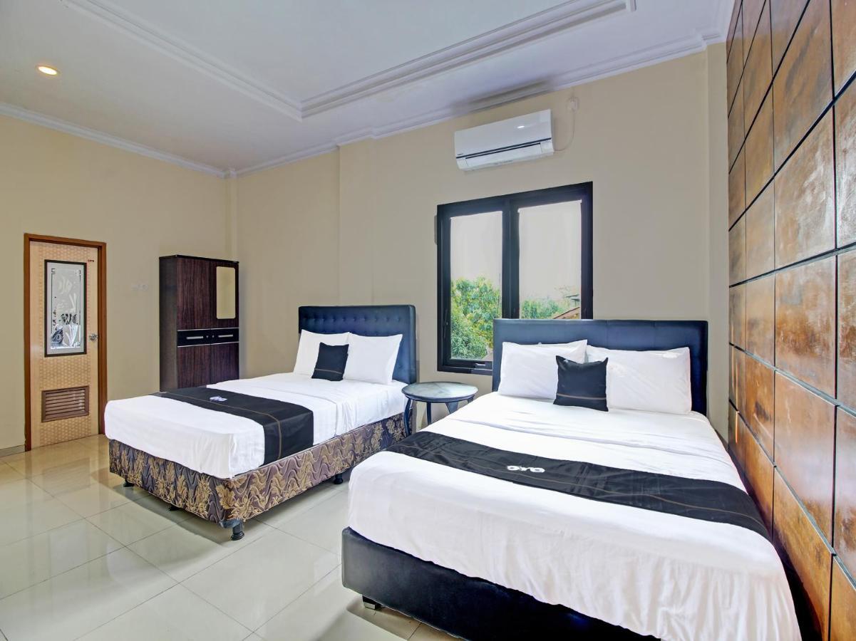 Collection O 91666 Meyli Hotel 3*